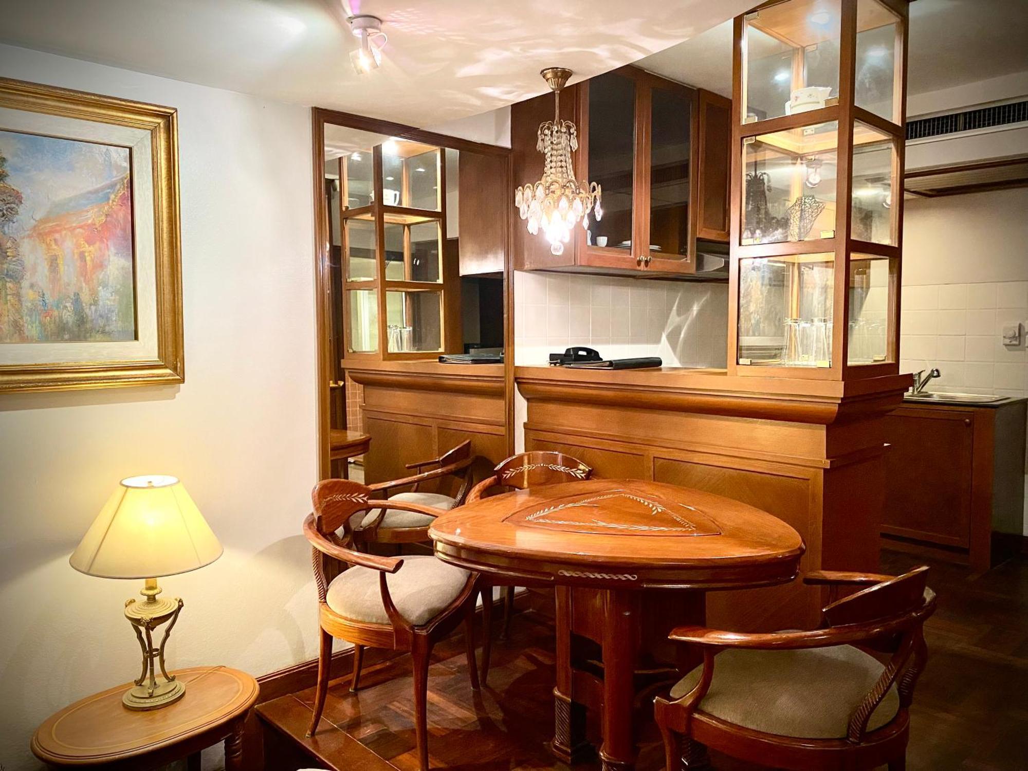 Two-Bedroom Suite